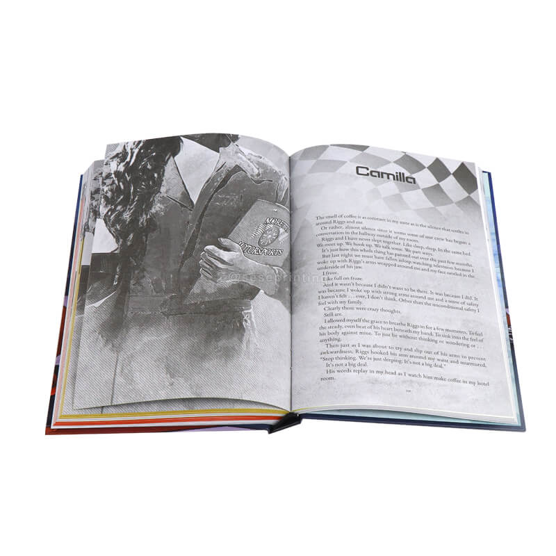 Book with Silver Foiling Embossing on the Cover and Sprayed Edges 8