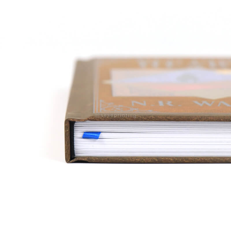 Book Manufacturer Black and White Printing Hardcover Fantasy Novel 10