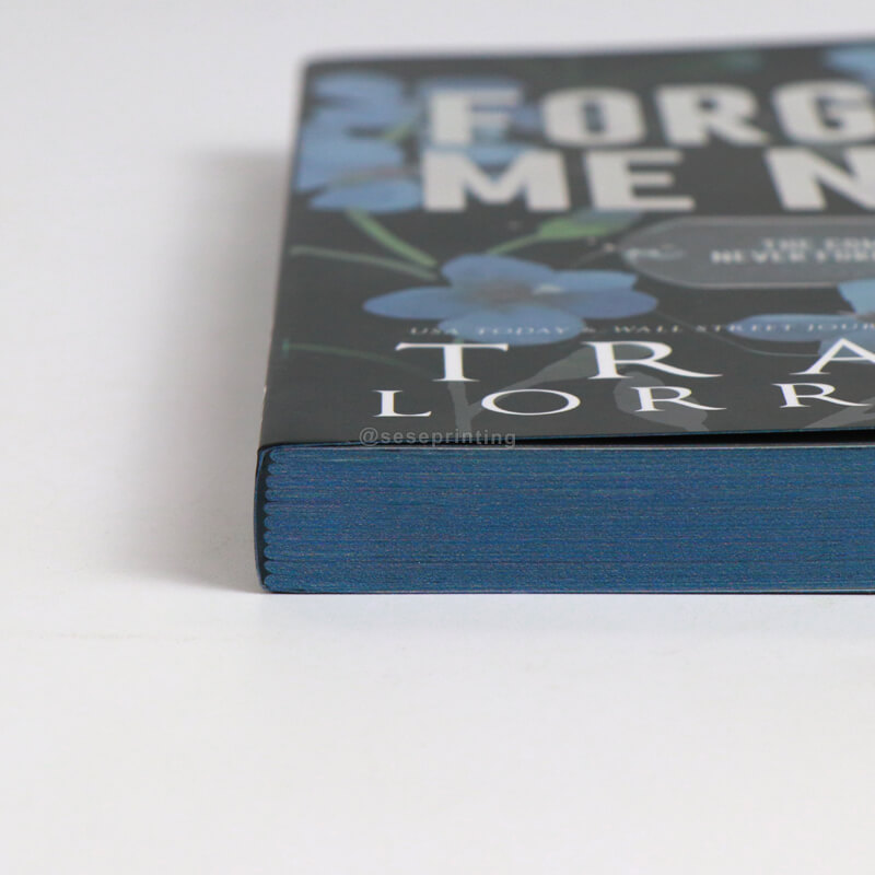 Perfect Bound Sprayed Edges Book Printing with Foiling and Spot UV 10