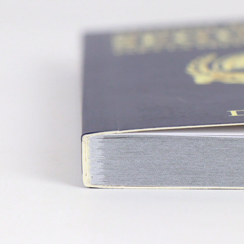 Black and White Paperback Manual Book Printing Spot UV Coating 9