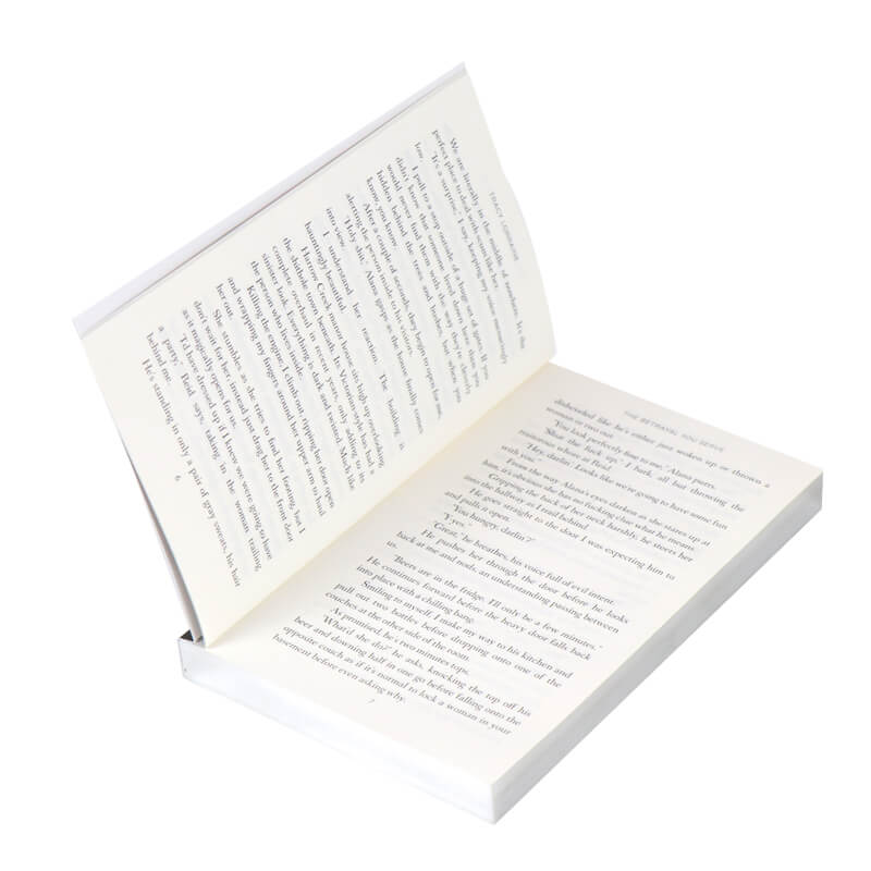 Soft Cover Novel Printing Foiled Paperback Book with Sprayed Edges 7