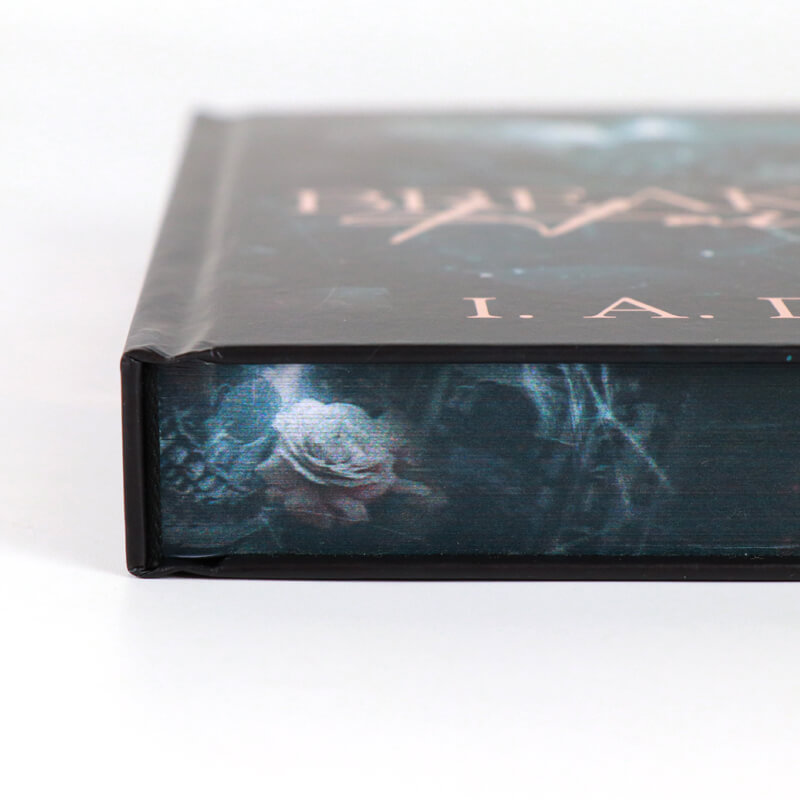 Hardcover Fiction Book with Sprayed Edges and Foiled on Cover 10