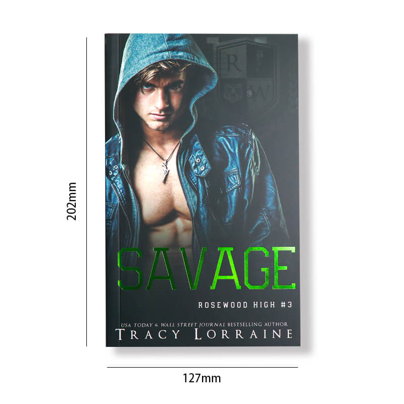 Black and White Printing Paperback Novel with Foil Cover and Sprayed Edges 6