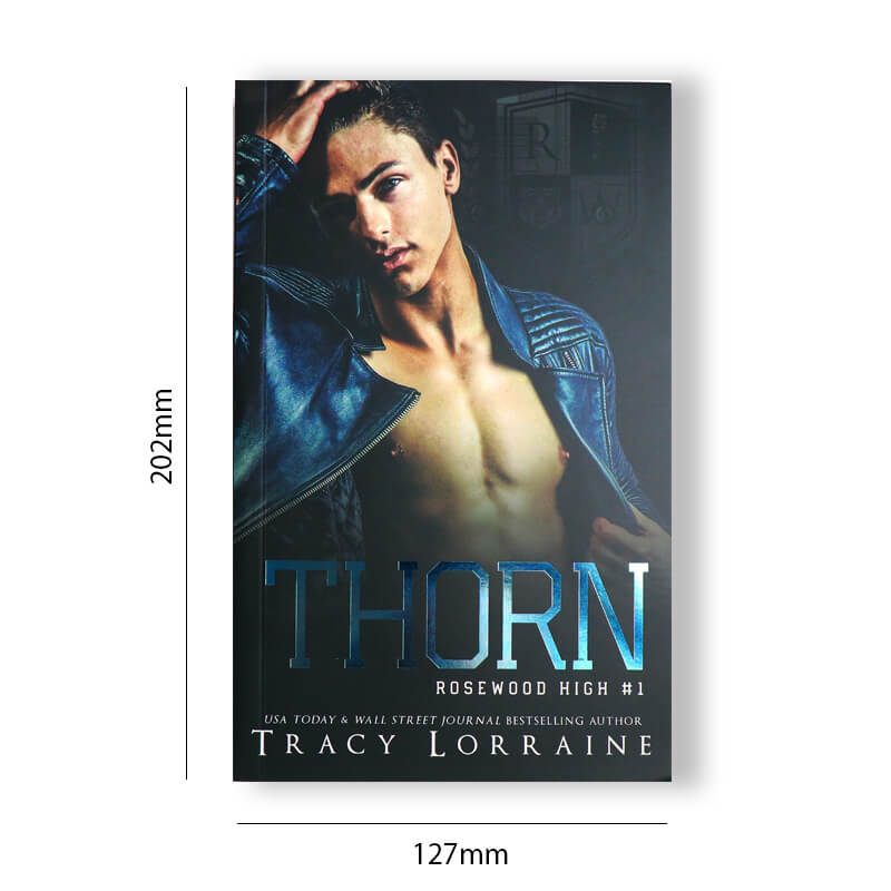 Paperback Book Printing with Foil Stamped Cover and Sprayed Edges 6