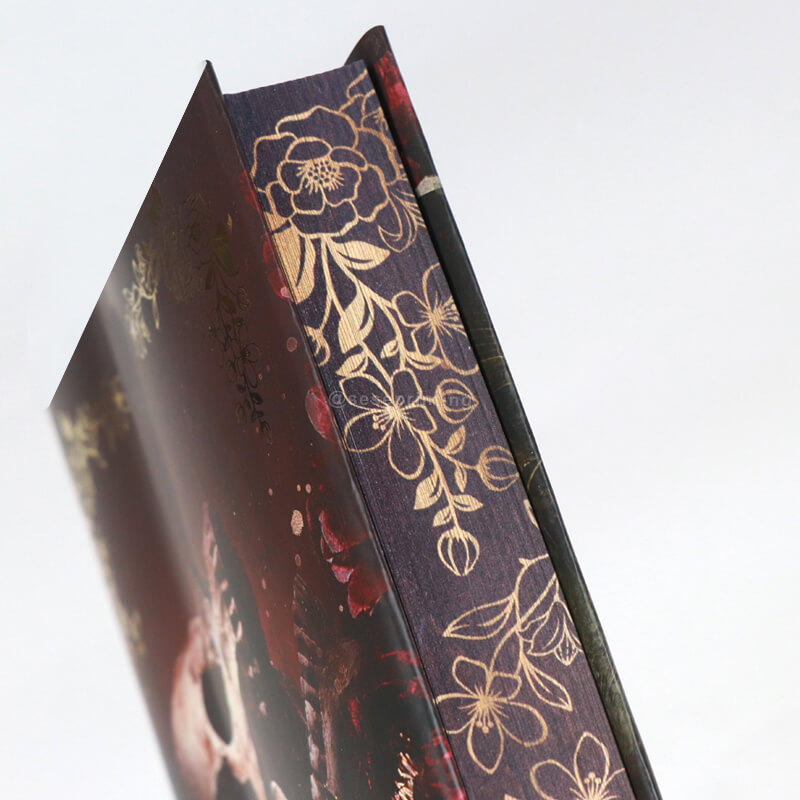 Hardcover Book with Pattern Sprayed Edges, Foiling Cover Finish and Full Color End Papers 11