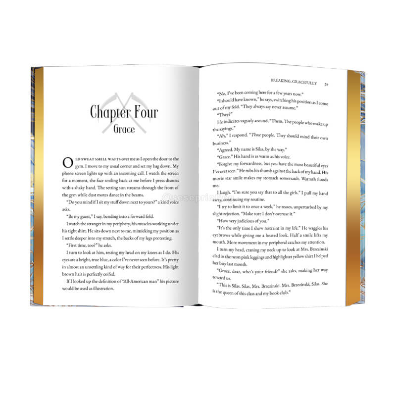 Print Hardcover Book with Gold Foiling Cover and Gold Sprayed Edges 7