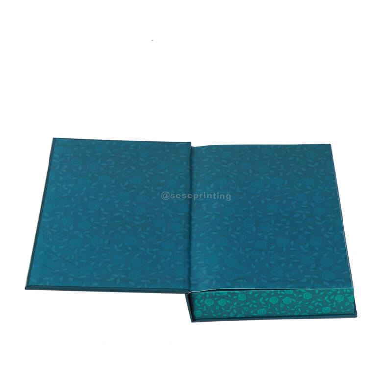 Custom Colored Paper Special Edition Hardcover Fantasy Romance Book with Sprayed Edges 7