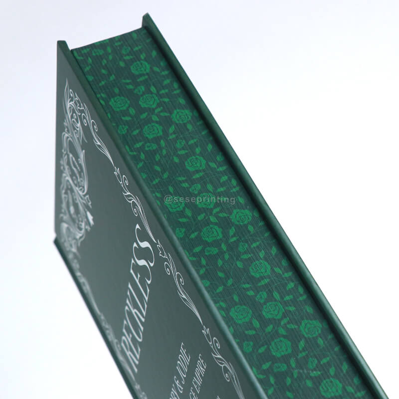 Green Colored Paper Hardcover Romance Novels with Foil on Cover and Sprayed Edges 10