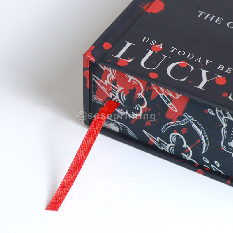 Special Edition Hardcover Books Have Sprayed Edges, Cover Foil, Endpapers, Ribbon 11