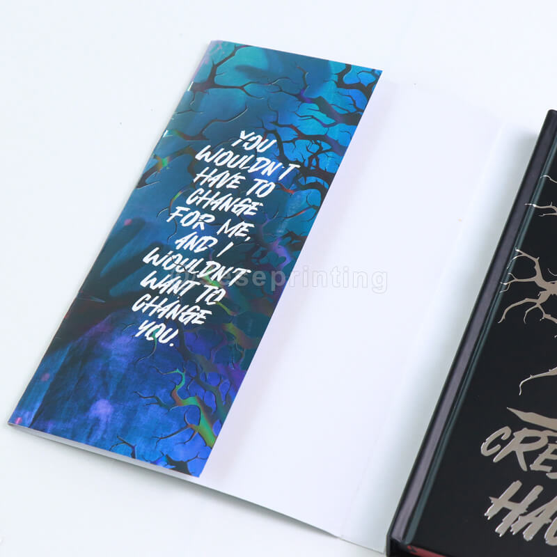 Hardback Fiction Books with Dust Jacket, Sprayed Edges, and Silver Foil on Cover 8