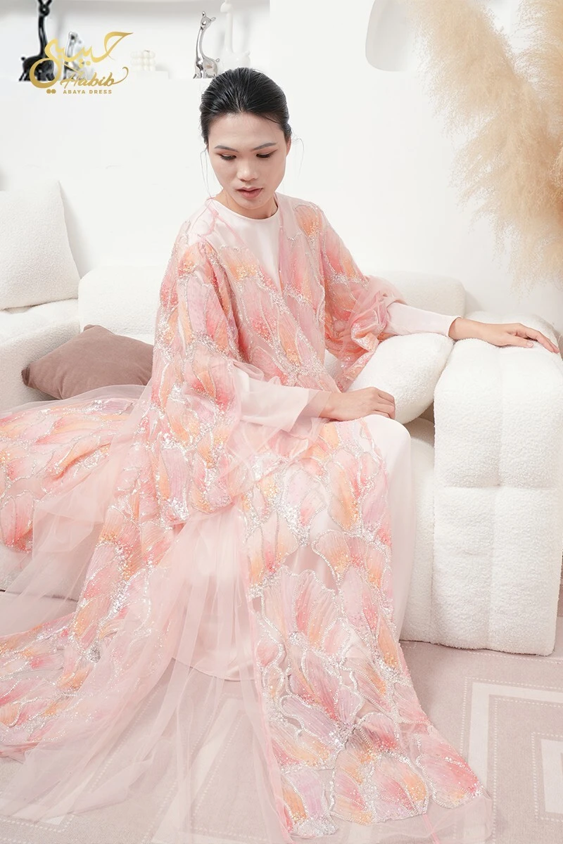 Factory OEM/ODM Luxurious 3D Floral Organza Abaya Set 1