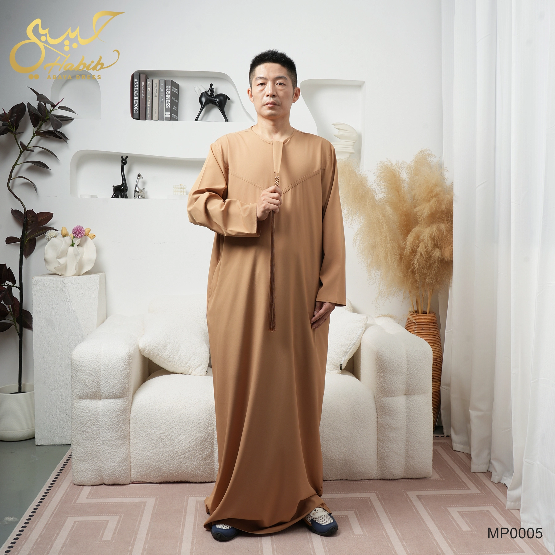 Arab Emirati Omani Tassel Thobes Solid Color 1