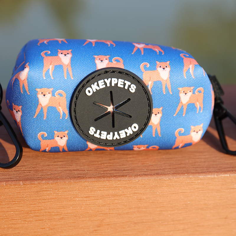 OKEYPETS Ensemble harnais et laisse de luxe personnalisé pour chiot, avec sac à déjections canines ajustable, bandana et néoprène respirant. 11