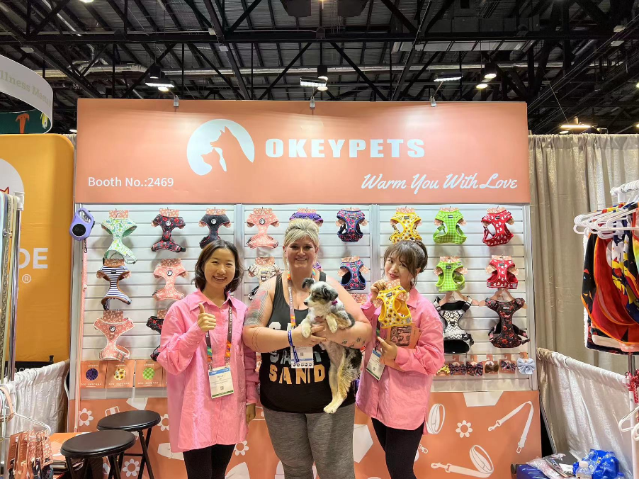 OKEYPETS Harnais chauds en velours pour chiots - Fabricant de harnais en velours pour animaux de compagnie 28