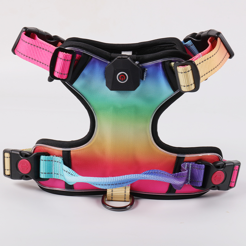 OKEYPETS, vente en gros de harnais pour chien rechargeable USB, sécurité pour animaux de compagnie, anti-traction, harnais LED pour chiens de taille moyenne. 13