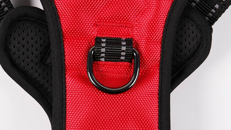 OKEYPETS, vente en gros de harnais pour chien rechargeable USB, sécurité pour animaux de compagnie, anti-traction, harnais LED pour chiens de taille moyenne. 4