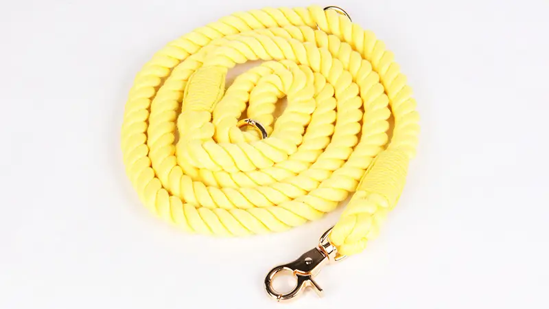 Laisses pour chiens 100 % coton, vente en gros, laisse tressée jaune en corde de coton 1