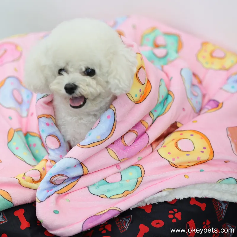 Fuzzy Luxurious Dog Blanket: Comfort and Warmth for Your Pet 2