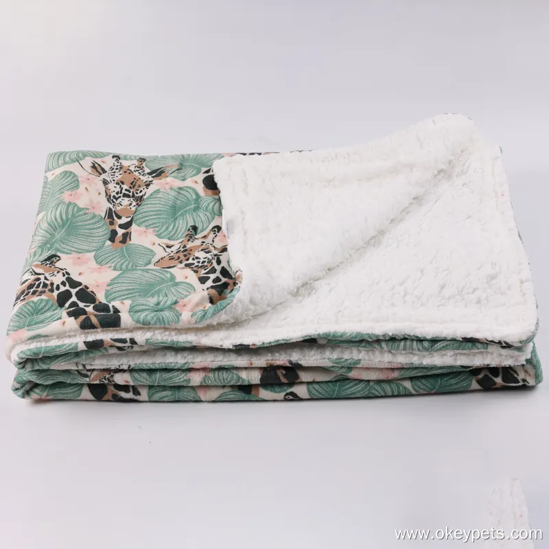 Fuzzy Luxurious Dog Blanket: Comfort and Warmth for Your Pet 6