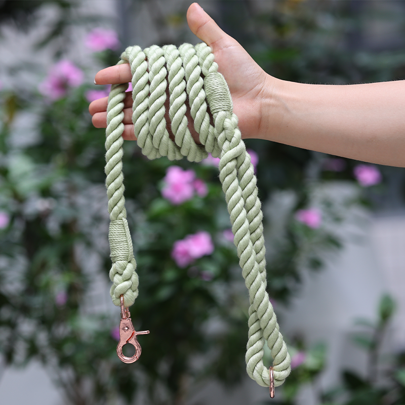 Fabricant de laisses pour chiens en coton. Laisse en corde pour chien disponible en 9 couleurs. 9