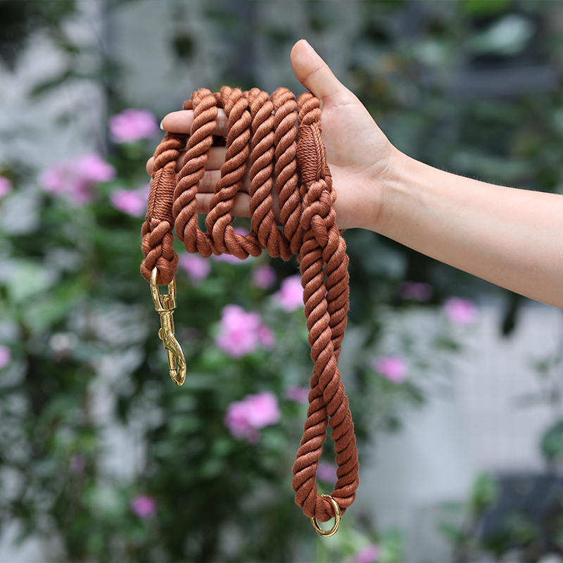 Fabricant de laisses pour chiens en coton. Laisse en corde pour chien disponible en 9 couleurs. 12