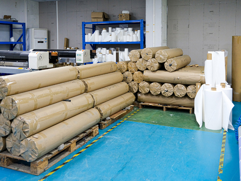 Ensemble harnais et laisse pour chien en gros, harnais en velours ajustable avec nœud papillon. 27