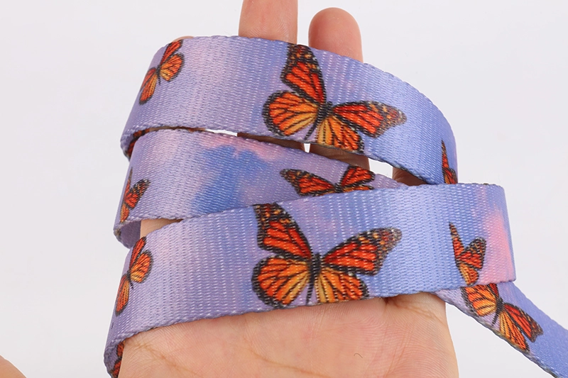 OKEYPETS Ensemble harnais pour chien souple et réglable avec bandana et porte-sacs à déjections canines en néoprène 14