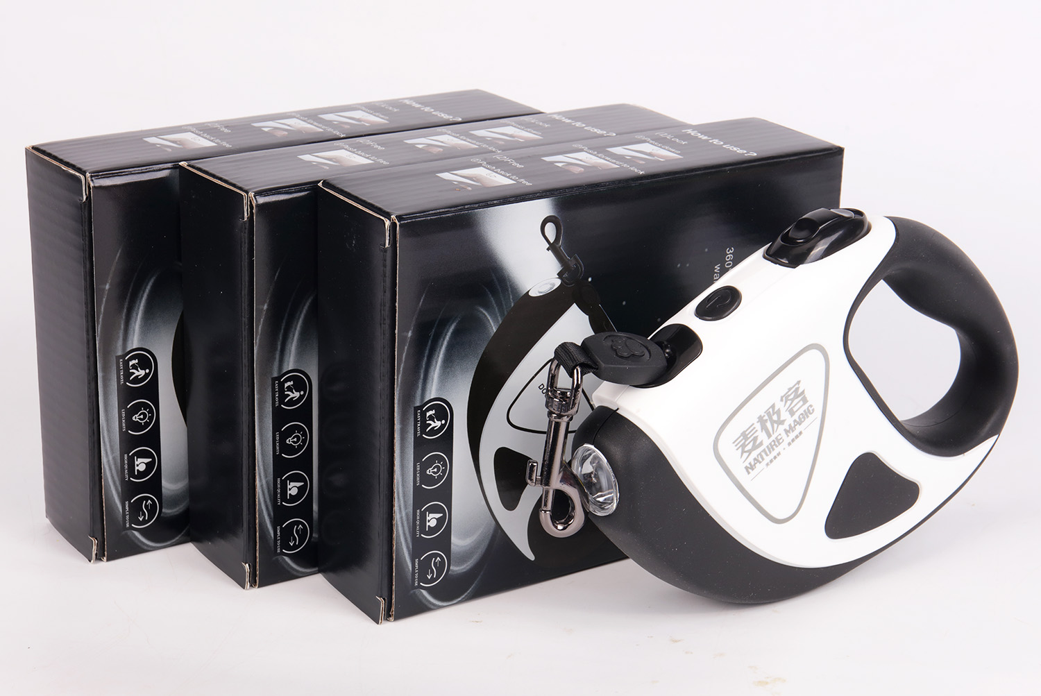 Laisse rétractable pour chien OKEYPETS avec lampe torche LED puissante, poignée antidérapante et confortable, pour une promenade automatique personnalisée. 22