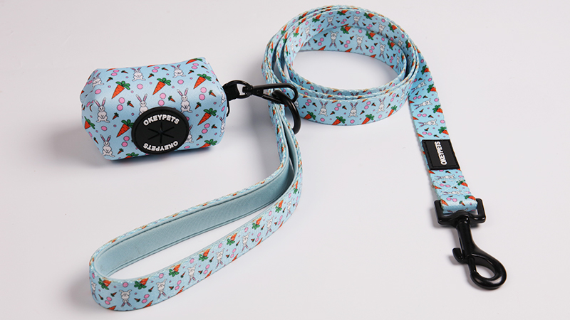 OKEYPETS Pochette porte-sacs à déjections canines personnalisée avec distributeur de sacs poubelle écologiques pour litière et animaux de compagnie 13