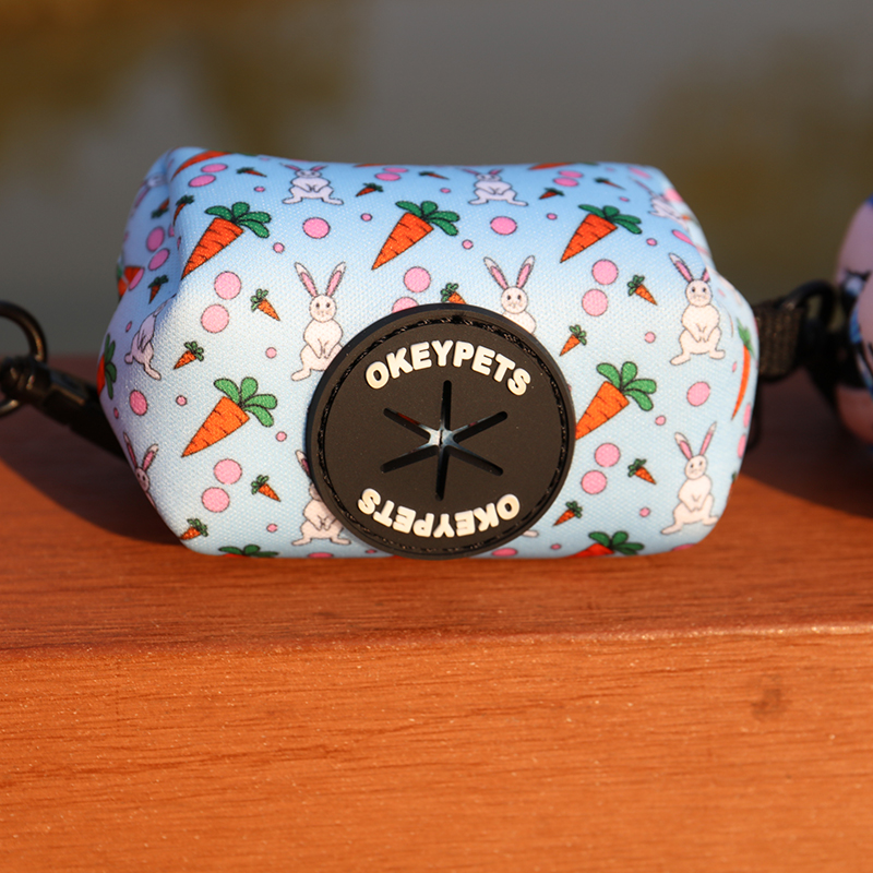 OKEYPETS Pochette porte-sacs à déjections canines personnalisée avec distributeur de sacs poubelle écologiques pour litière et animaux de compagnie 14