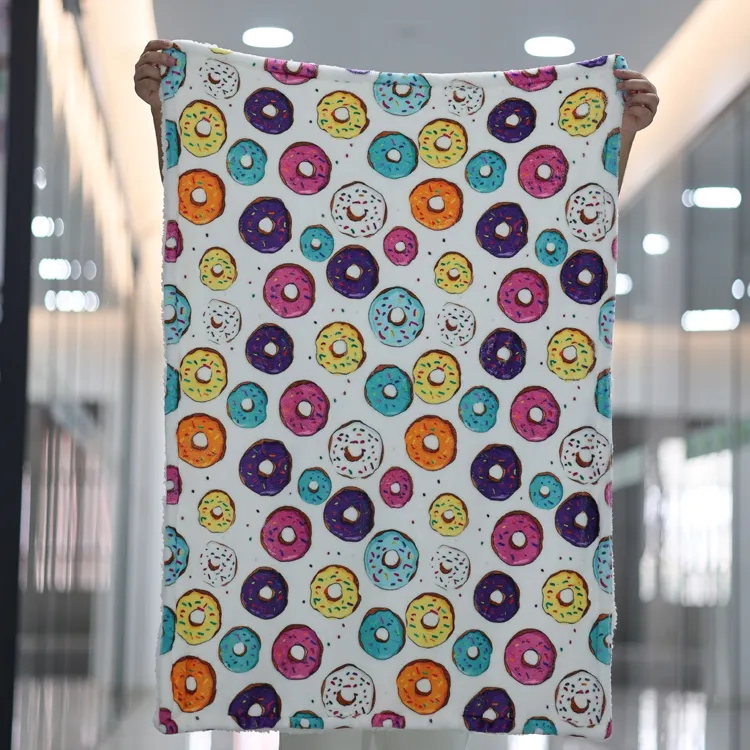 Luxurious Sherpa Dog Blanket: Soft, Fuzzy, Reversible 7