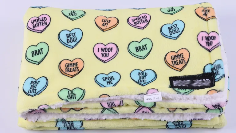 Luxury Sherpa Pet Blanket: Soft, Fuzzy, Durable Comfort Blanket 3