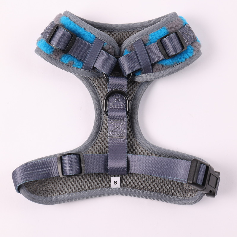 Ensemble harnais pour chien Sherpa en vente en gros, nouveau modèle tendance à ouverture rapide, sans traction et réglable, avec collier et harnais doux en Sherpa. 14