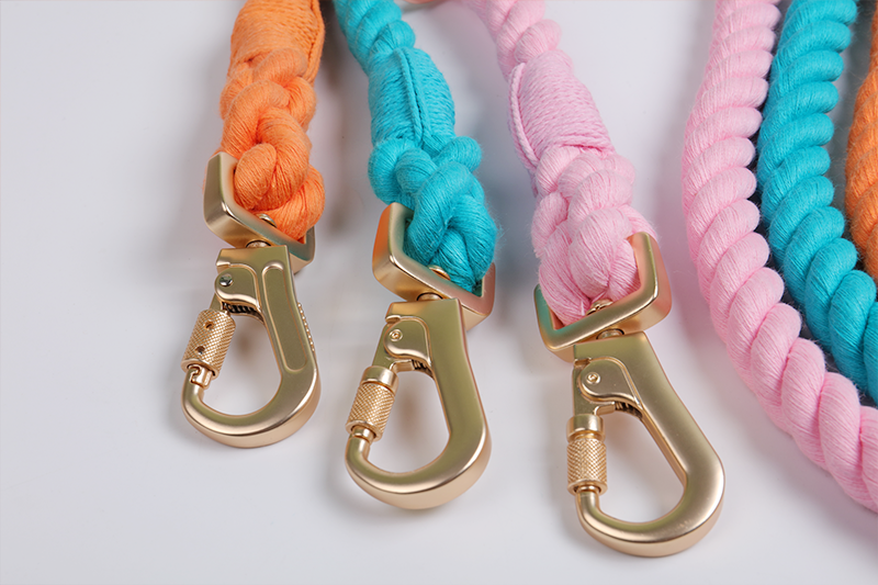 Laisse pour chien en coton ombré OKEYPETS, vente en gros. Laisse douce en coton pour chien. 9