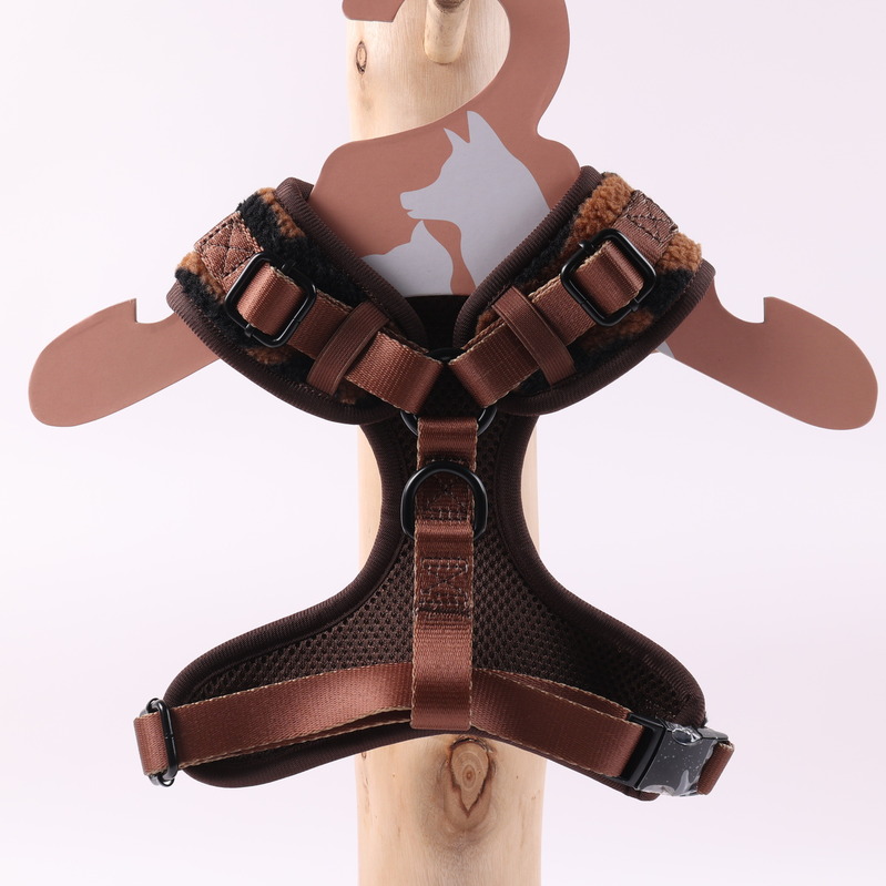 Harnais pour chien Sherpa de luxe, rembourré et personnalisé avec logo, en polaire d'agneau, avec laisse. Nouveau modèle de créateur. 13