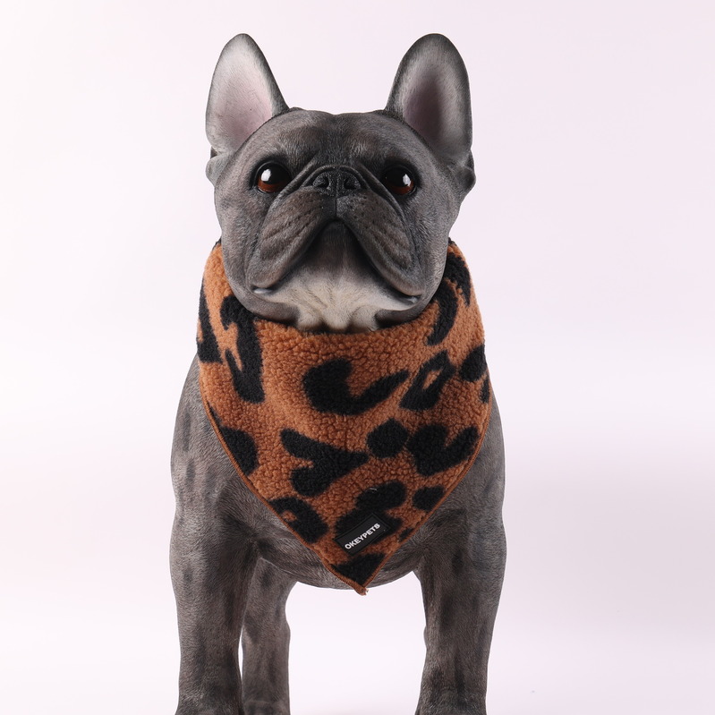 Harnais pour chien Sherpa de luxe, rembourré et personnalisé avec logo, en polaire d'agneau, avec laisse. Nouveau modèle de créateur. 18