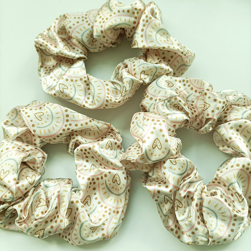 OKEYPETS Vlastné personalizované gumičky do vlasov s potlačou loga, hodvábny saténový doplnok do vlasov, gumičky do vlasov vhodných pre psov 17