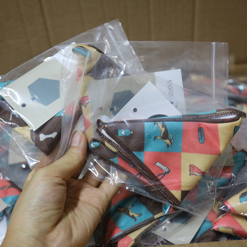 OKEYPETS Fabricant de bandanas en gros, personnalisés par sublimation, grand bandana pour chien pour la Saint-Valentin 21