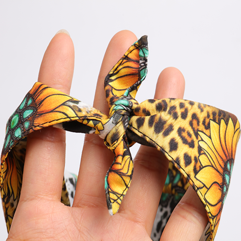 OKEYPETS - Écharpes triangulaires en coton doux et tendance, imprimées, lavables et respirantes, pour animaux de compagnie. 14