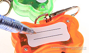 Collier lumineux LED à clip pour chien, disponible en 7 couleurs, idéal pour les promenades nocturnes. 15