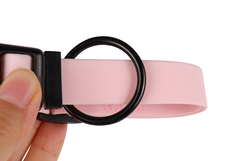 Collier pour chien OKEYPETS rose, ajustable et imperméable, en PVC, avec boucle et anneau métallique. 10