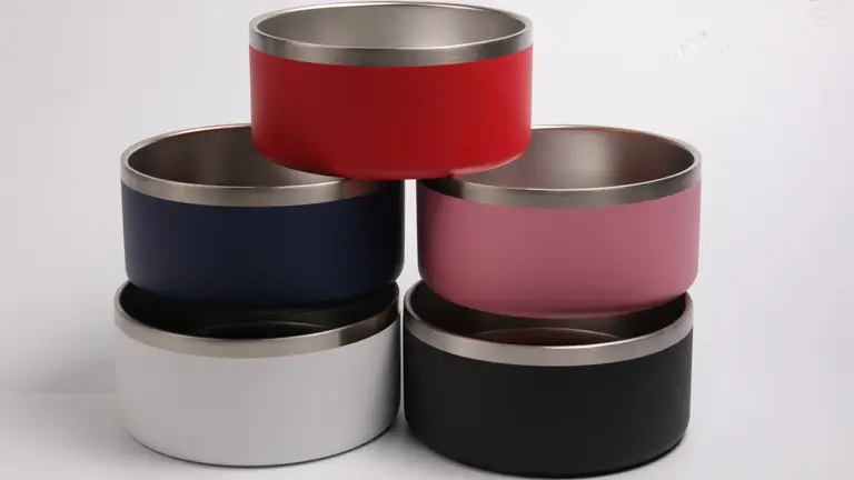 Gamelle antidérapante OKEYPETS pour chien avec base en caoutchouc, en acier inoxydable, personnalisable avec logo. 1