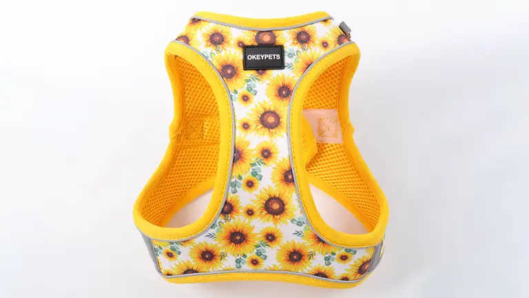 OKEYPETS Prilagođeni sublimacijski tisak neoprenskog pojasa PVC naljepnica s markom pojasa za pse po narudžbi 1