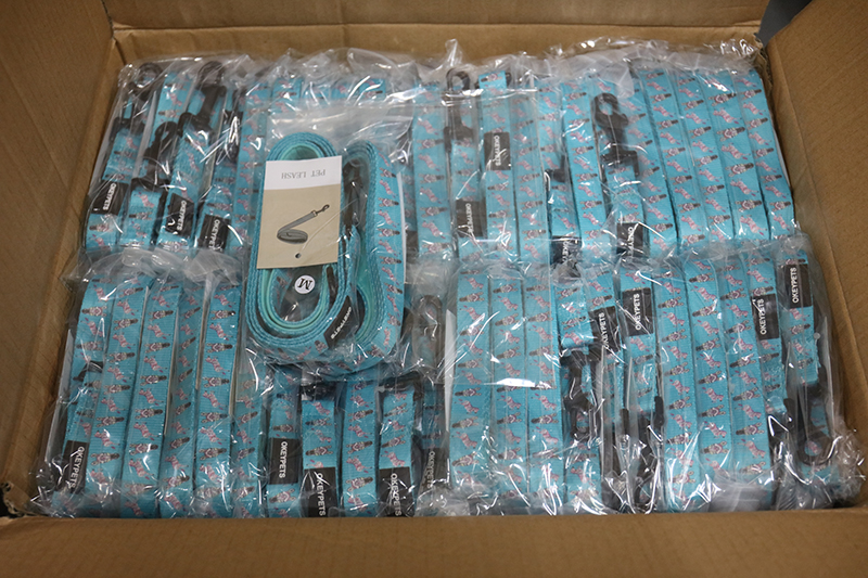 Ensemble harnais pour chien confortable en velours côtelé rose 23