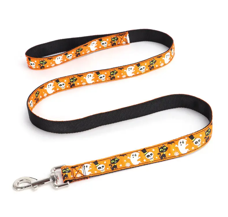 Festive Halloween Dog Leash - Stylish Design, Front Clip for Safety 5