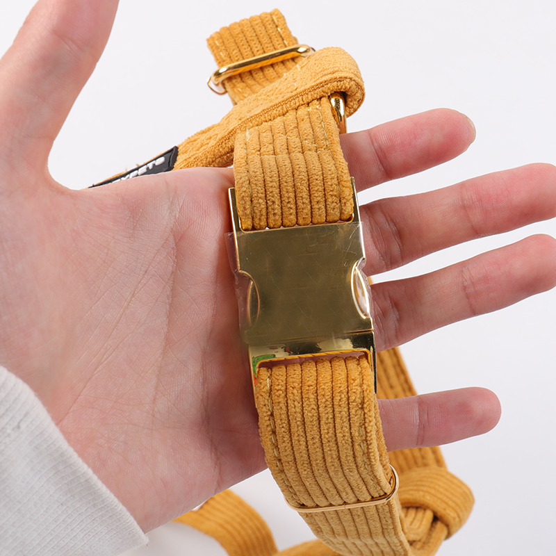 „OKEYPETS“ minkšti ir patogūs petnešos su logotipu ir O formos žiedu, skirtos velvetiniams šunų petnešų rinkiniui 10