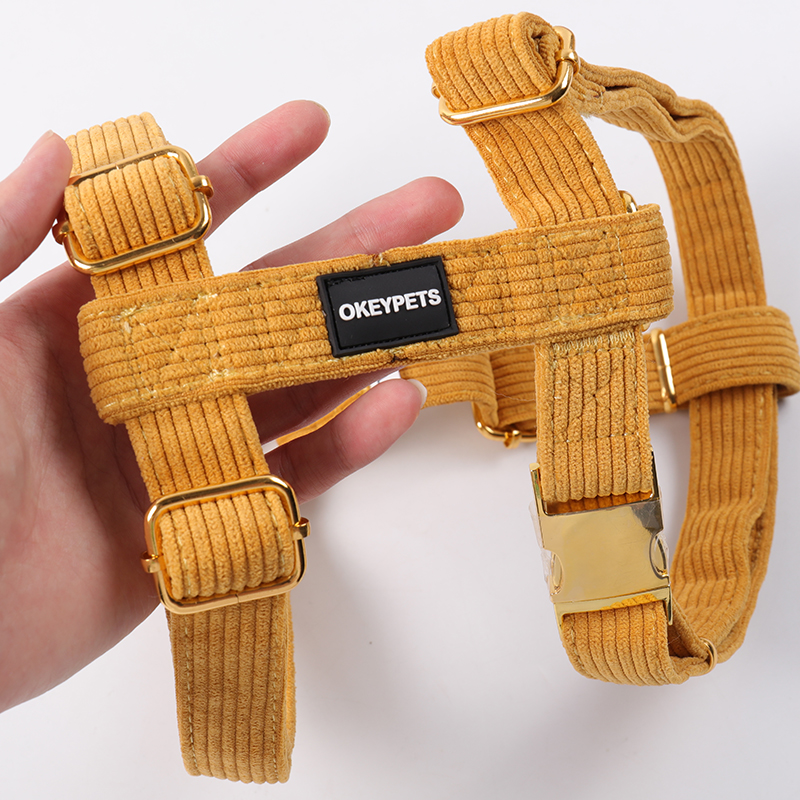 „OKEYPETS“ minkšti ir patogūs petnešos su logotipu ir O formos žiedu, skirtos velvetiniams šunų petnešų rinkiniui 8