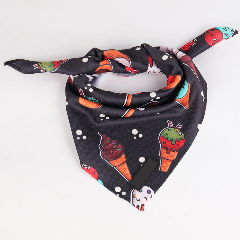 OKEYPETS - OKEYPETS Modern hundhalsduk Designer Anpassad Tryck Jul Husdjur Triangel Bandana Halsdukar För Hundar Husdjursbandana 13