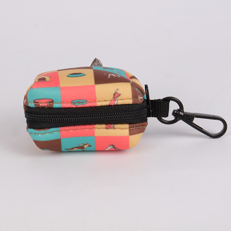 OKEYPETS - OKEYPETS Персонализированные неопреновые пакеты для собачьих экскрементов с индивидуальным рисунком. Экологичный биоразлагаемый диспенсер. Модный неопреновый держатель для пакетов для собачьих экскрементов. 12