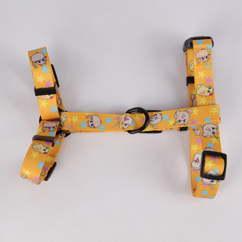 Fabricant chinois de harnais pour chiens à sangle réglable, harnais pour animaux de compagnie à motifs personnalisés à vendre 13